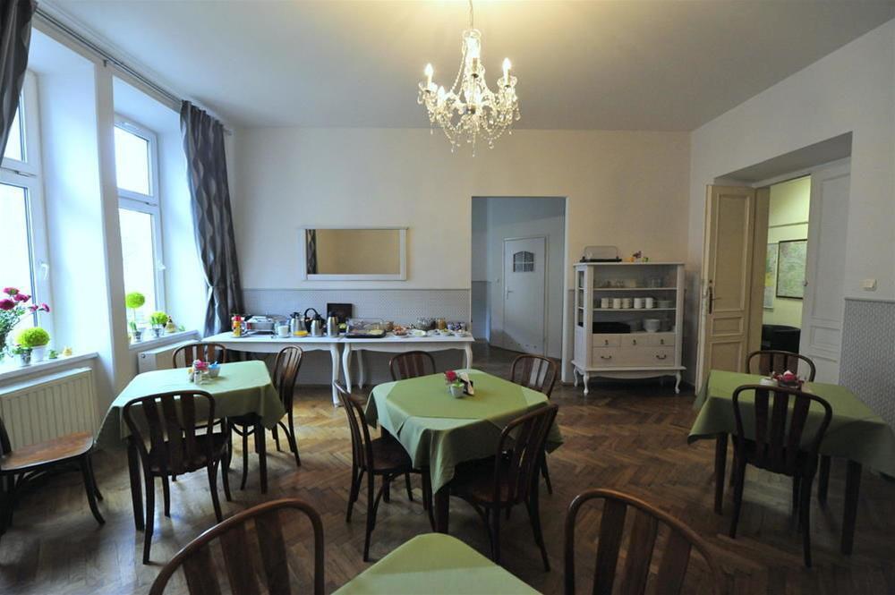 Kosmopolita Apartments Krakow Ngoại thất bức ảnh